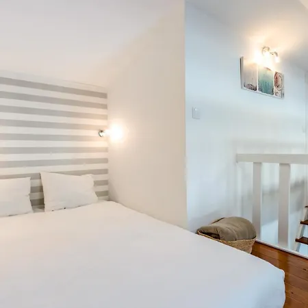 Relaxing House In Alfamar By Lovelystay Holiday home