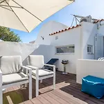 Relaxing House In Alfamar By Lovelystay Сasa de vacaciones *