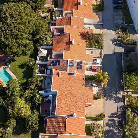 Relaxing House In Alfamar By Lovelystay 알부페이라